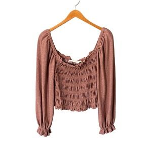 ASTR The Label Metallic Pink Sparkle
Smocked Long Sleeve Crop Top